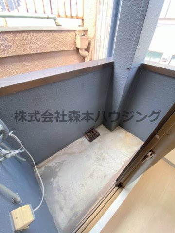 【バルコニー】 | 　ビシェンテ23 | 落ち着いた時間を過ごせるバルコニーです