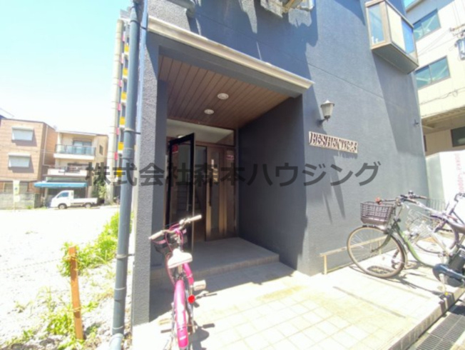 【エントランス】 | 　ビシェンテ23 | 落ち着いたエントランスです