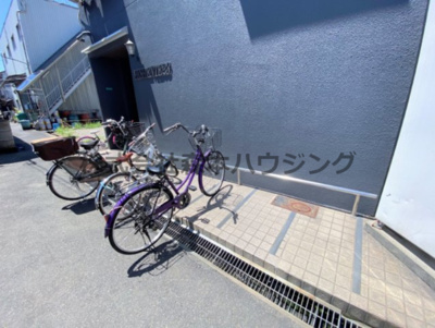 【その他共用部分】 | 　ビシェンテ23 | 駐輪場です