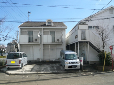 ★敷地内駐車場★（空き状況・使用料等詳細はご確認下さい）