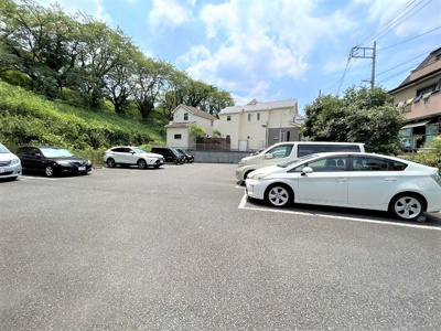★敷地内駐車場 空き要確認★