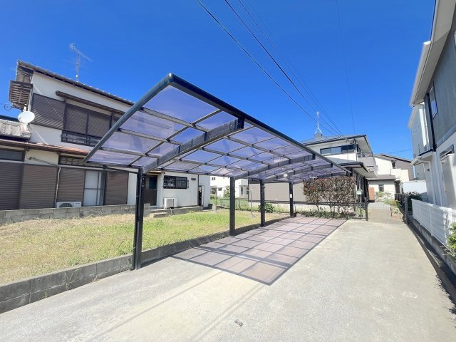 西福間３丁目戸建ての駐車場