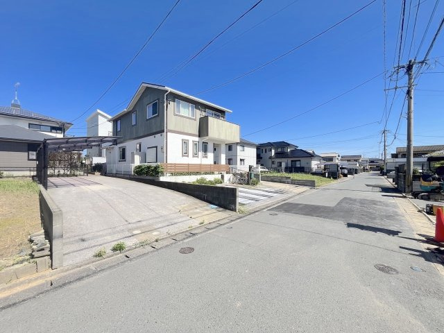 西福間３丁目戸建ての前面道路含む現地写真