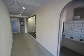 【エントランス】