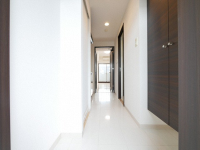 【玄関】 | プライマル大阪天満宮