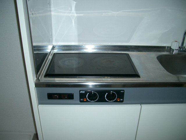 ウエストヒルズ同志社前Ⅱ号館のキッチン