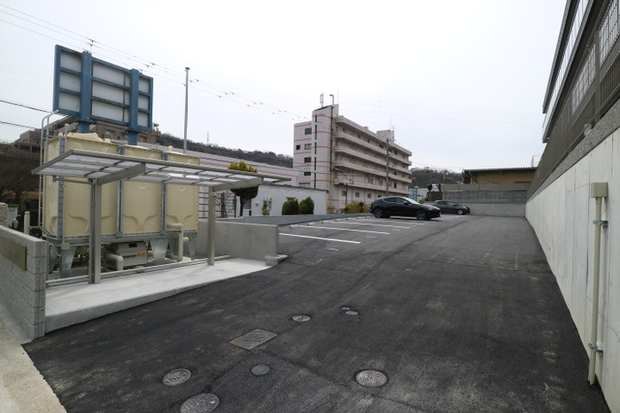 ラグリシーヌ青山の駐車場