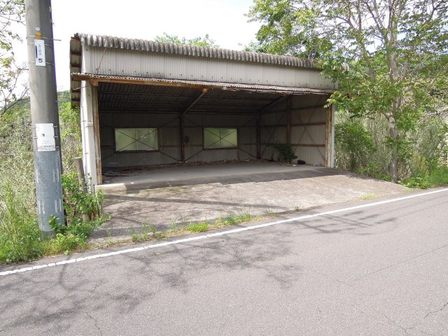 生江浜売倉庫駐車場