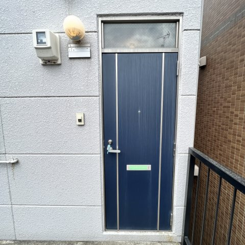 ベルシーヌ中島のエントランス