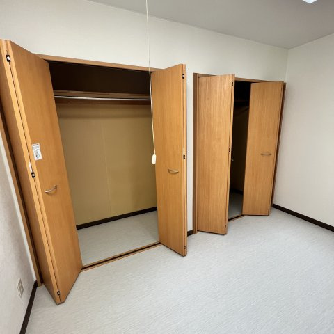 ベルシーヌ中島の収納