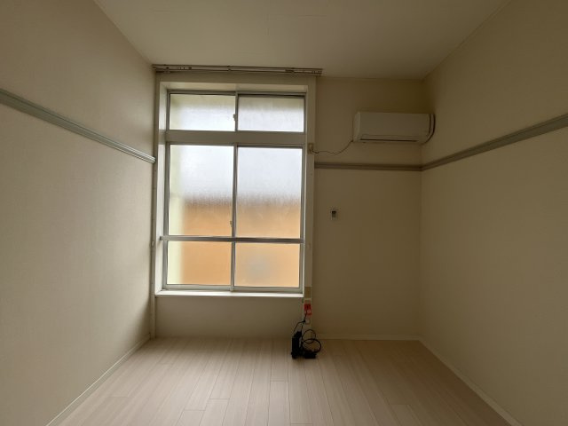 ＦＲＥＥＤＯＭの寝室