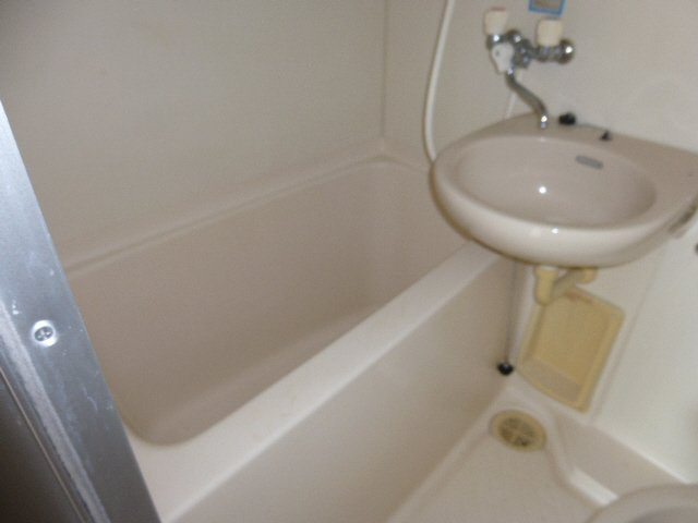 錦アトリオの浴室