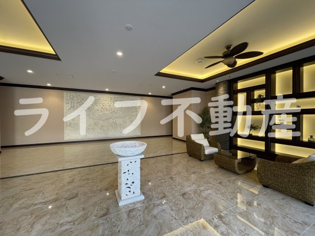 プレジオ布施ASIANのロビー|建物の内部です