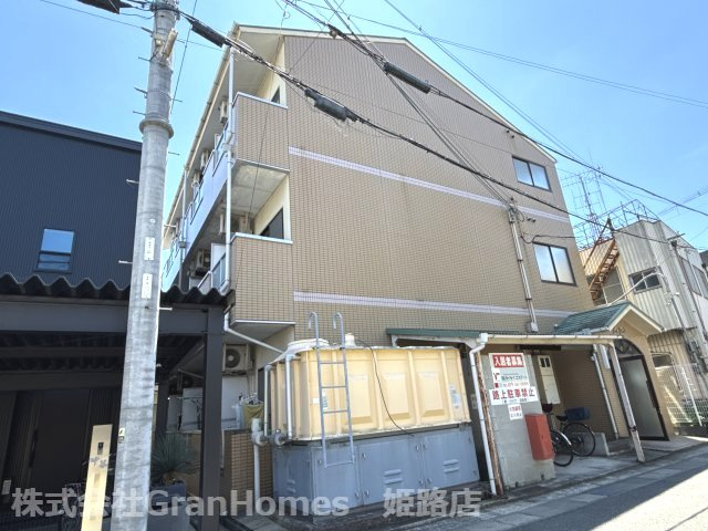 ラ・ポールの外観