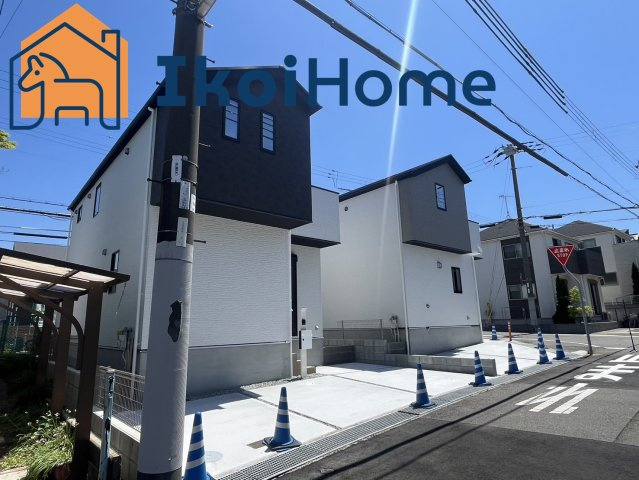 明石市松が丘　２期１号棟　新築一戸建の駐車場|●年中無休：見学時間9:00～20:00・当日予約可●駐車場は1台になります。普通車1台可能です