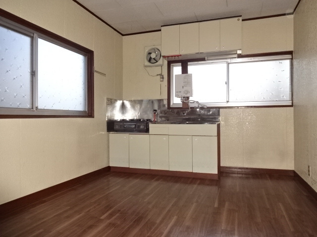 グリーンハイツ北棟の居間・リビング