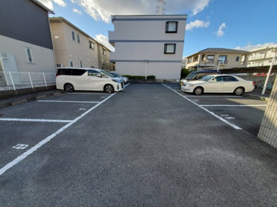 【駐車場】 | 高井マンション