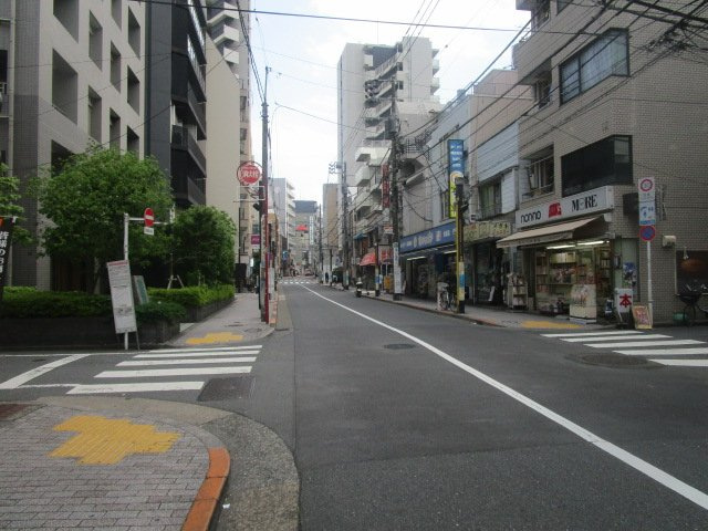 中野区弥生町２丁目の店舗事務所の周辺