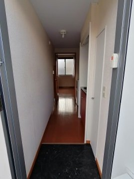 【玄関】 | レオパレスＴＯＭＩＴＡ