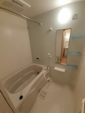 サニーヒルズＢの浴室