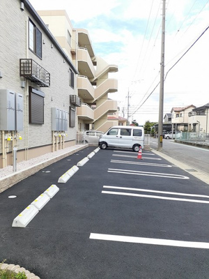 【駐車場】 | カーサ　雅　Ⅲ