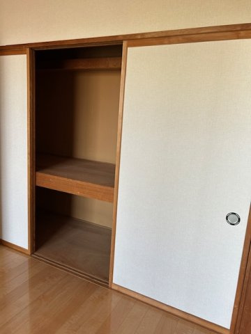 泉プリンスコートB棟の収納