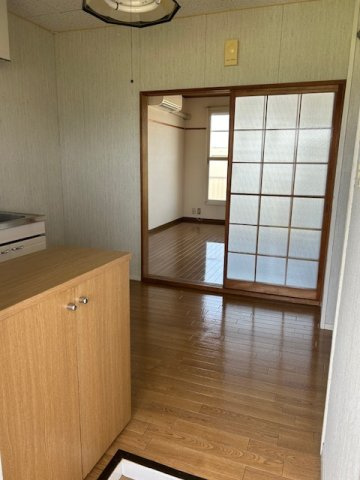 泉プリンスコートB棟の居間・リビング