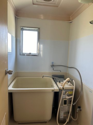 泉プリンスコートC棟の浴室|追い炊きが可能です。