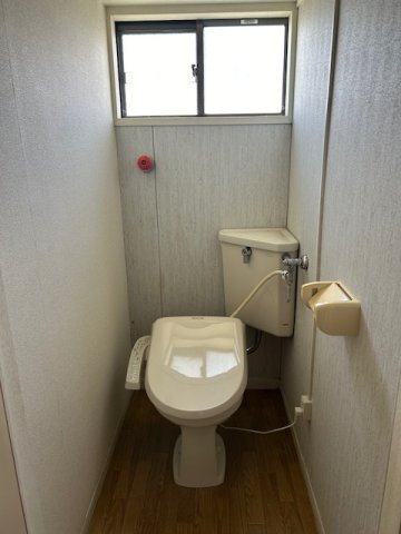 泉プリンスコートC棟のトイレ|ウォシュレット付き