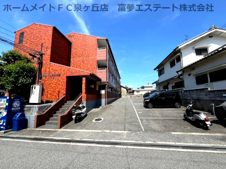 ラシャンブル福田1号館のエントランス