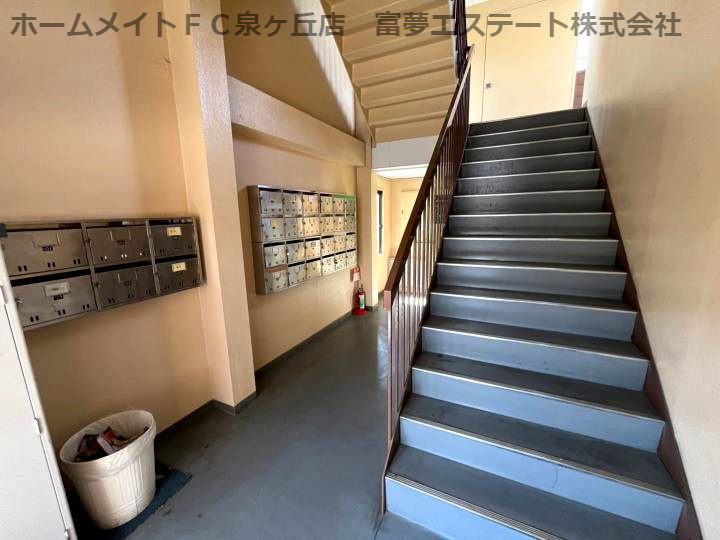 ラシャンブル福田1号館のロビー