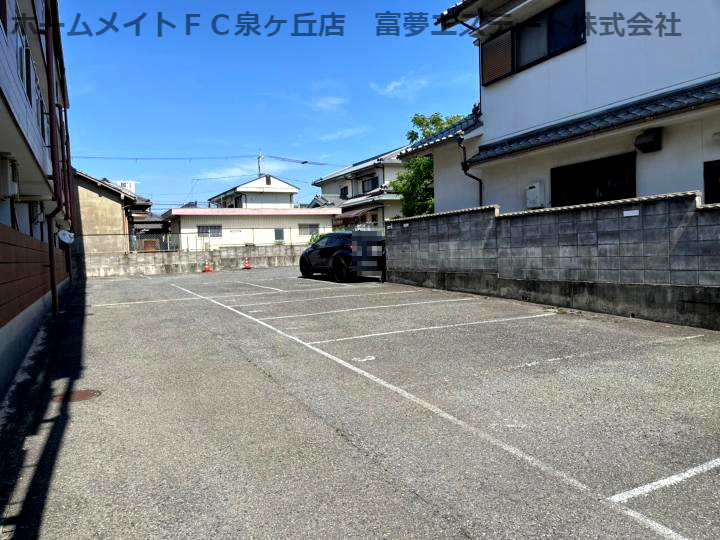 ラシャンブル福田1号館の駐車場
