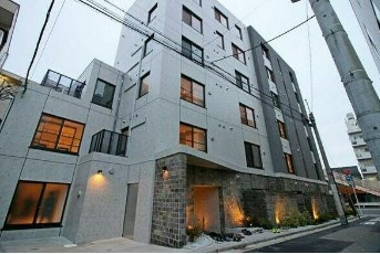 【外観】 | GRAN PASEO 阿佐ヶ谷 | 鉄筋コンクリート造のがっちりとした建物。