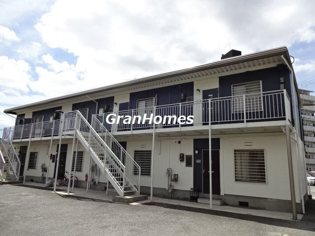 シャトー三木の外観