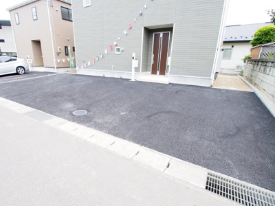 【駐車場】 | Cradle garden　国見町藤田　第３　１号棟 | 並列駐車可能です◎