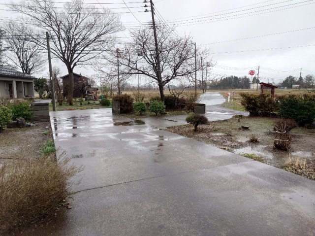四ヶ所中古住宅の駐車場
