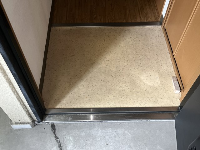 コーポはやのやの玄関