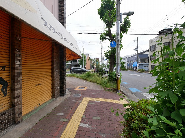 富士商行奈良ビルの周辺