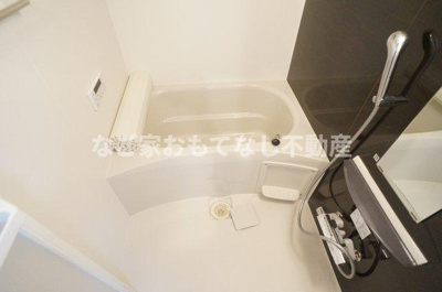 【浴室】 | レヴァータⅡ