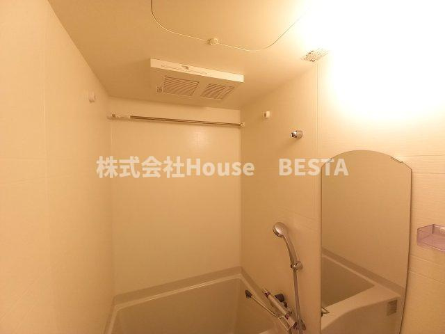 プレサンス兵庫駅前の浴室