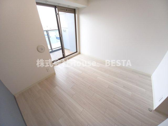 プレサンス兵庫駅前の和室