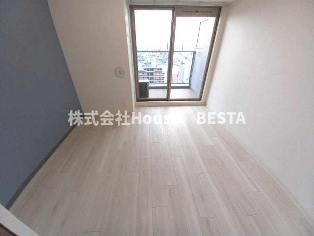 プレサンス兵庫駅前の寝室