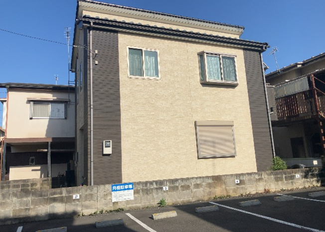 【外観】 | 物件の詳細については、現地を見てわかること以外に、役所や法務局などで調べないとわからないことがあります。そのため、現地に行く場合は、もしこの物件を買ったらどのような生活ができるかをイメージしましょう。