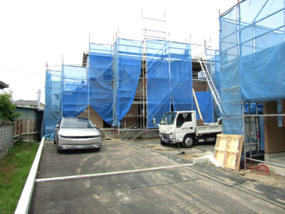 【駐車場】 | ブルーミングガーデン中央市東花輪　1号棟 | カースペースがあります