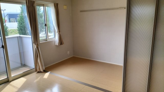 リエールB　（家賃半額補助対象物件）の居間・リビング|おしゃれな居間です