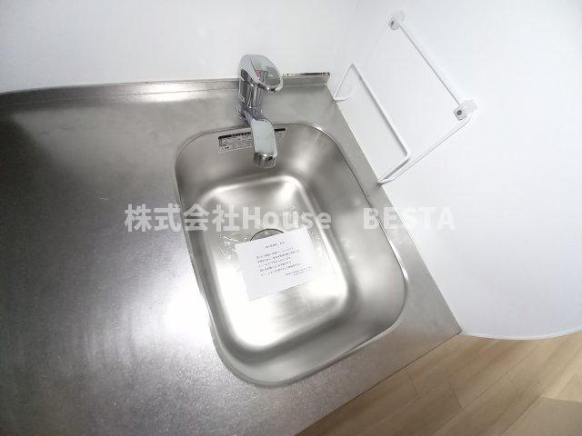 セレニテ神戸西クレアのキッチン