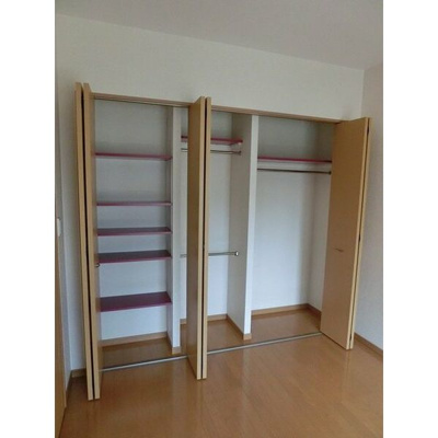 【収納】 | シェーネブルグ | 別号室の写真になります。現況優先。