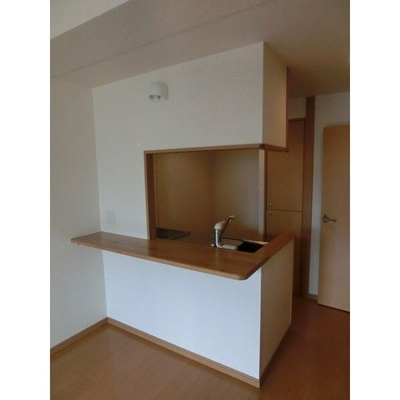 【キッチン】 | シェーネブルグ | 別号室の写真になります。現況優先。