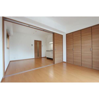 【洋室】 | スタンドリバー天神南 | 別号室の写真になります。現況優先。