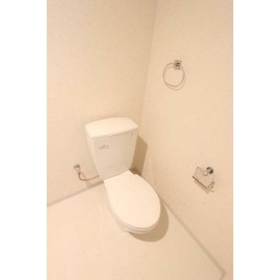 【トイレ】 | マーキーズ空港前 | 別号室の写真になります。現況優先。